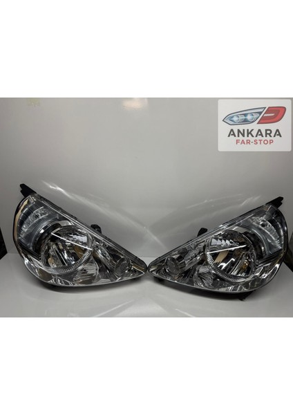 Honda Jazz 2002 - 2006 Ön Far Lambası Sağ - Sol Takım Manuel - Motorsuz (Içi Beyaz Tip - Toplam 2 Far) modelleri