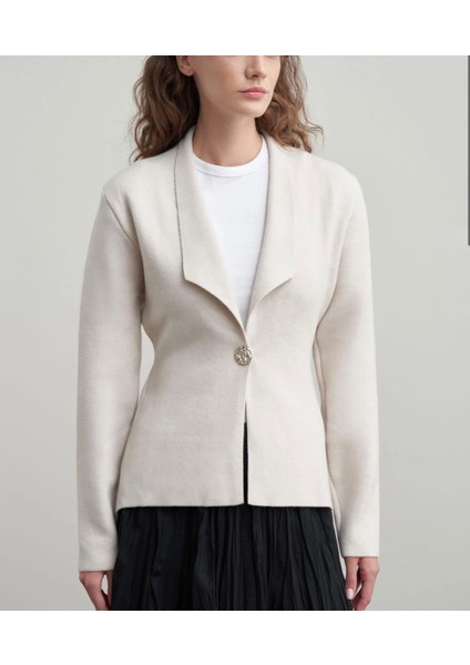 Tek Düğmeli Şık Triko Ceket