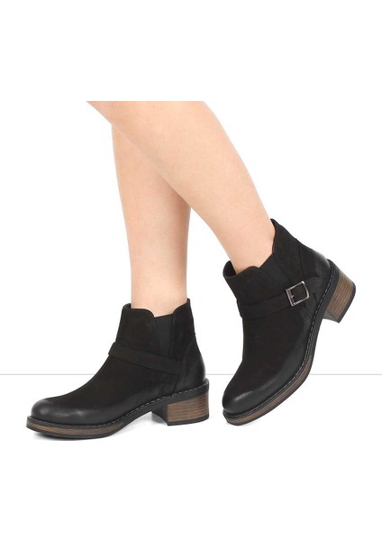 Kadın Siyah Tokalı Kalın Topuklu Nubuk Deri Bot