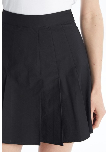 Yeni Sezon Dar Fit Kadın Pileli Etek indirimleri