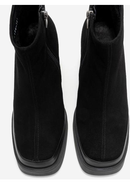 Lıvıa Siyah Süet Hakiki Deri Kadın Dolgu Topuklu Bot fiyatları