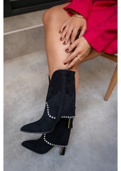 Samira Siyah Süet Taş Detaylı Topuklu Bot fırsatları