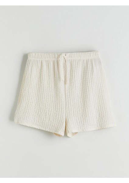 Yeni Sezon Beli Lastikli Dokulu Kadın Şort indirimleri