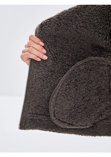 Yeni Sezon Kadın Gömlek Yaka Düz Deri Görünümlü Mont fırsatları