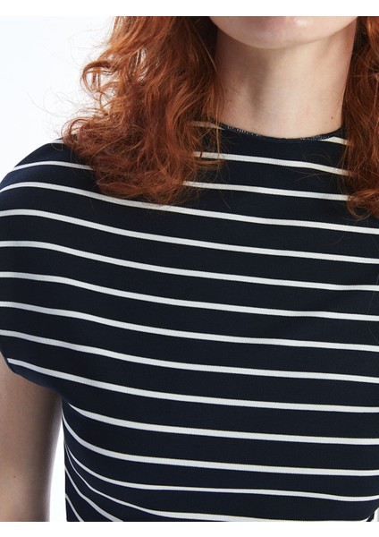 Yeni Sezon Dik Yaka Çizgili Elbise modelleri