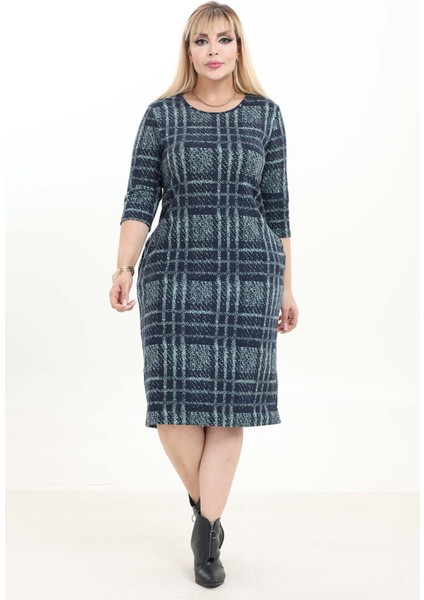 Çift Cepli Desenli Esnek Kışlık Büyük Beden Midi Elbise 37D-2744 fiyatları