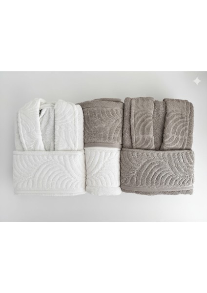 Kabartma Yaprak Desenli Çift Bornoz Seti | Beyaz & Gri/bej