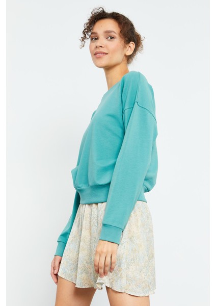 Mint Yeşili Basic Rahat Form O Yaka Kadın Sweatshirt - 97114