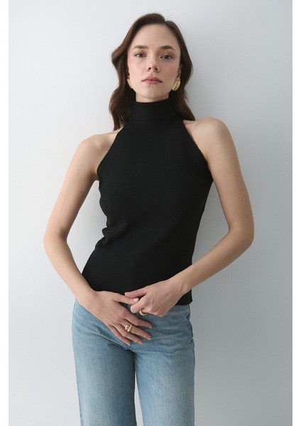 Siyah Boğazlı Atlet - 251004