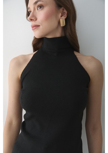 Siyah Boğazlı Atlet - 251004 indirimleri