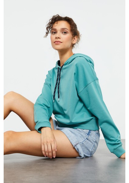 Mint Yeşili Uzun Kol Rahat Form Kapüşonlu Kadın Sweatshirt - 97115