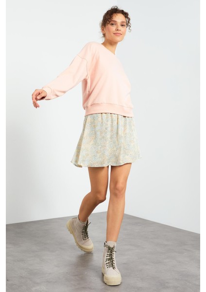 Pembe Basic Rahat Form O Yaka Kadın Sweatshirt - 97114