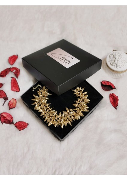 Pirinç Uzun Kalp Tasarım Bileklik