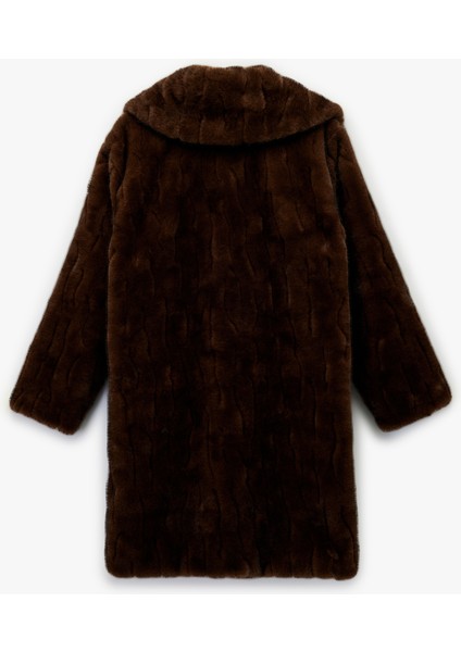 x Melis Ağazat - Suni Kürk Kaban Düğmeli Uzun Kollu Cepli fırsatları