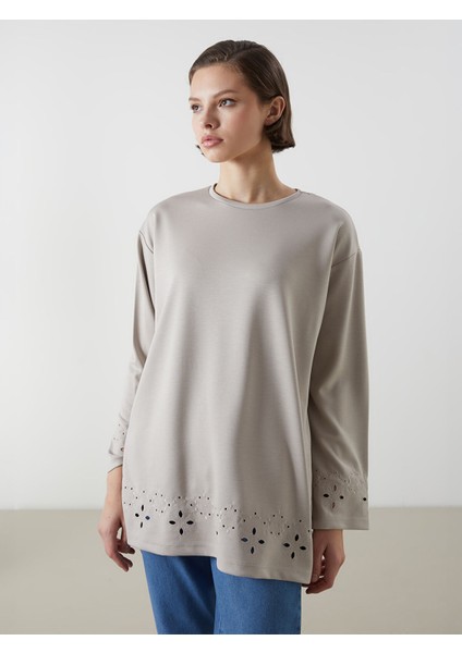 Yeni Sezon Bisiklet Yaka Nakışlı Kadın Tunik