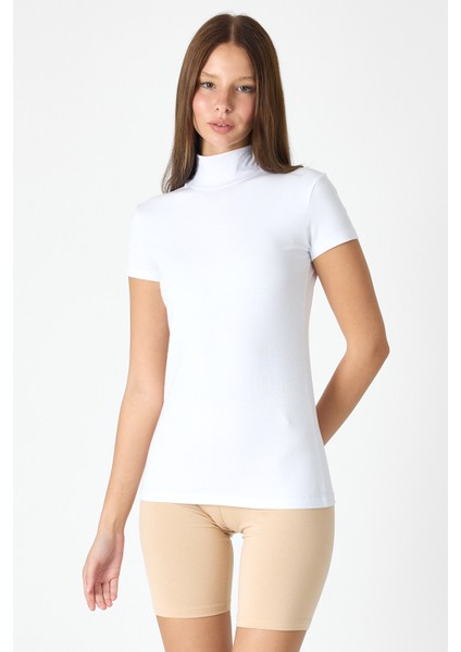 Kadın Beyaz Kısa Kollu Yarım Balıkçı Yaka Modal Body 1043 modelleri