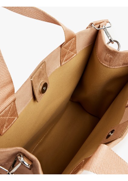 Etiket Detaylı Saplı Askılı Suni Süet Tote Çanta modelleri