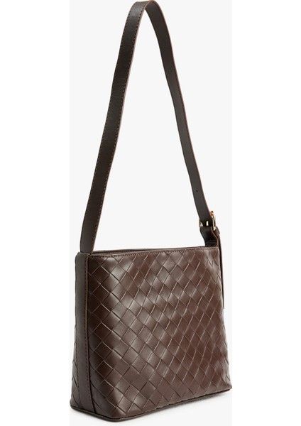 Örgü Desenli Toka Detaylı Suni Deri Omuz Çantası modelleri