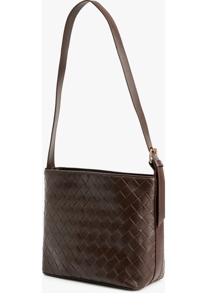 Örgü Desenli Toka Detaylı Suni Deri Omuz Çantası fırsatları