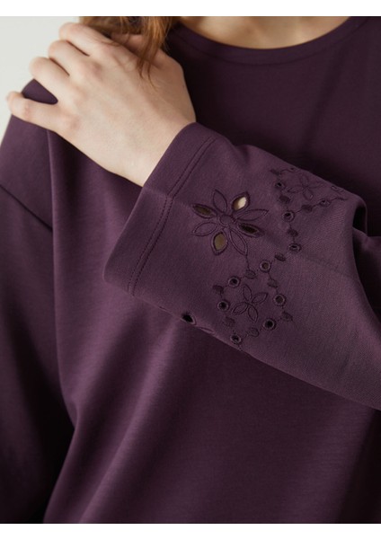 Yeni Sezon Bisiklet Yaka Nakışlı Kadın Tunik modelleri