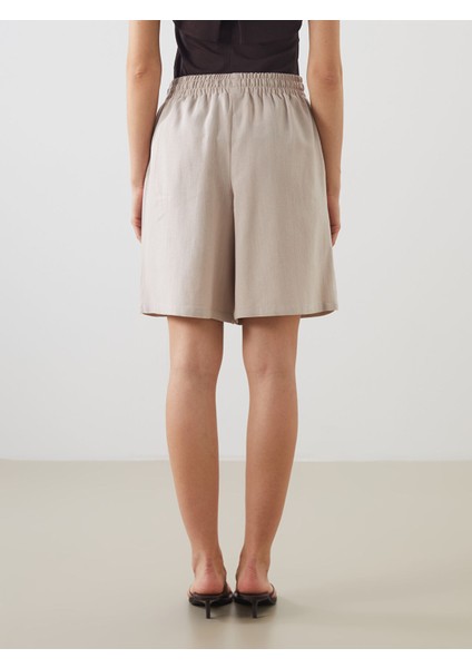 Yeni Sezon Beli Lastikli Keten Karışımlı Kadın Şort fırsatları