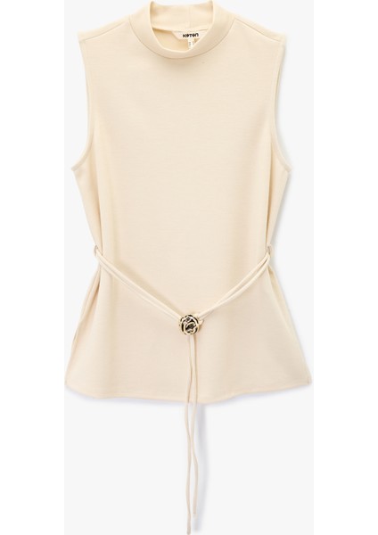 Dik Yaka Kolsuz Kemerli Bluz