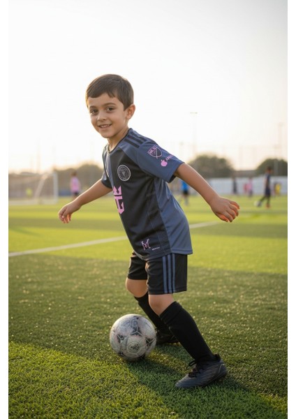 Messi Yeni Sezon Çocuk Şortlu Inter Halı Saha Forması fiyatları