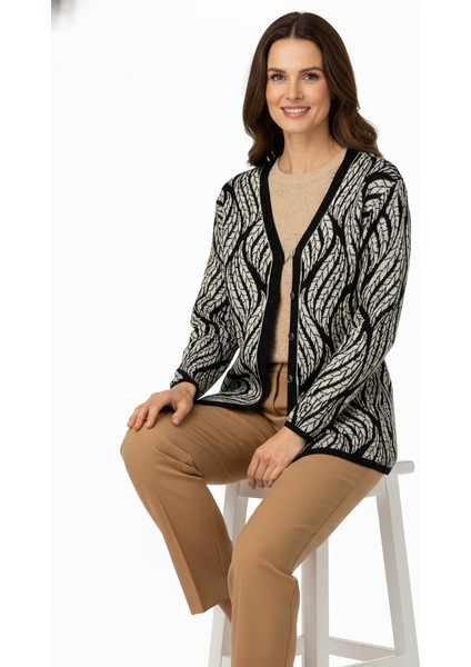 Kadın Kışlık Yünlü Örme Anne Hırka V Yaka Sümbül Motifli Çift Cepli Düğmeli Likralı Rahat fiyatları