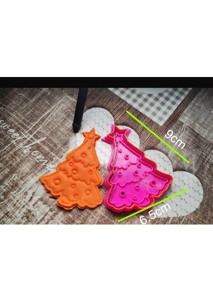 Noel Baba ve Çam Ağacı Kurabiye Kalıbı Seti fırsatları