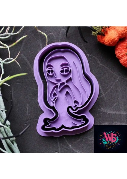 6'lı Wednesday Addams Kurabiye Kalıbı ve Şeker Hamuru Şekillendirici Set