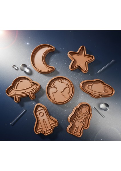 Uzay Macerası 7 Parça Kurabiye Kalıbı ve Şeker Hamuru Şekillendirici Set fırsatları