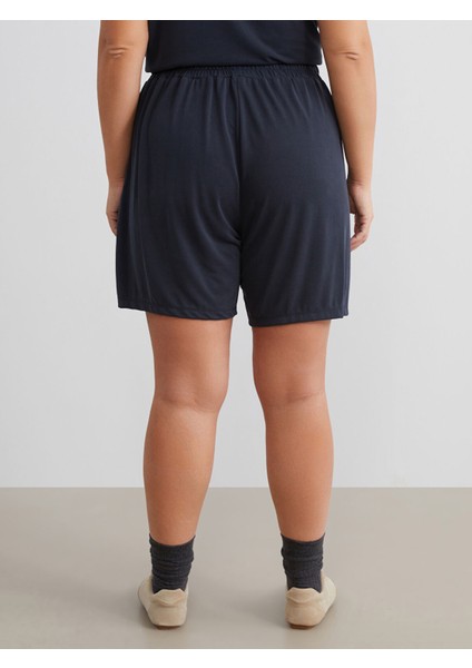 Yeni Sezon Beli Lastikli Modal Karışımlı Kadın Şort fırsatları