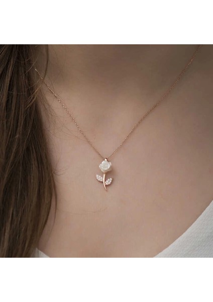 Gümüş Rose Beyaz Gül Kolye fiyatları