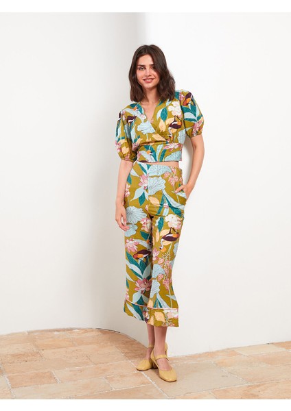 Yeni Sezon Yüksek Bel Standart Fit Çiçekli Kadın Kapri