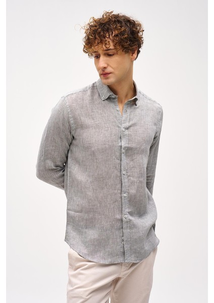 Haki Dynamic Fit Düğmeli Yaka Düz Uzun Kollu Cepsiz %100 Keten Gömlek fırsatları