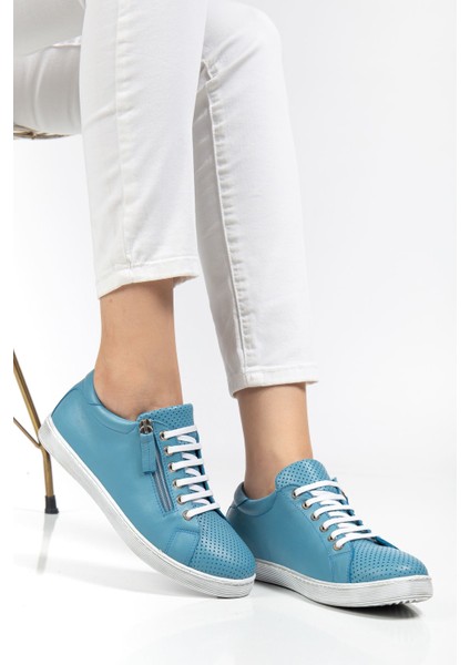 Kadın Mavi Hakiki Deri Delikli Spor Ayakkabı fırsatları