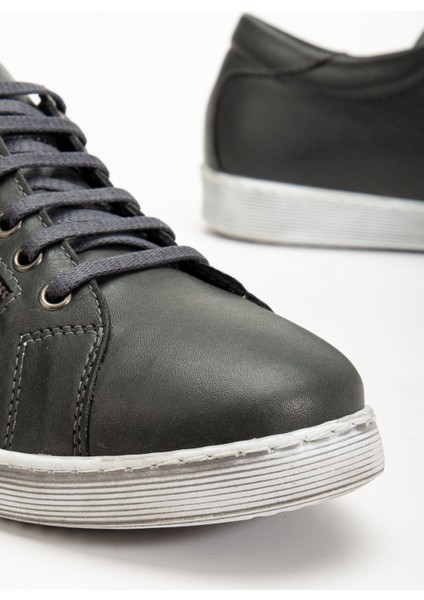 Kadın Füme Hakiki Deri Yandan Fermuarlı Bağcıklı Spor Ayakkabı fırsatları