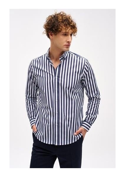 Lacivert Dynamic Fit Düğmeli Yaka Çizgili Uzun Kollu Cepsiz %100 Pamuk Gömlek
