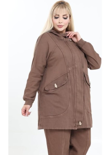 Kadın Büyük Beden Kapüşonlu Kapaklı Düğme Detaylı Torba Cep %100 Pamuk Uzun Gabardin Kap Ceket