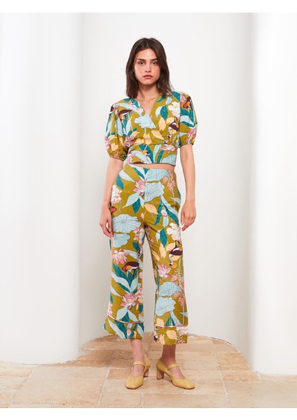 Yeni Sezon Yüksek Bel Standart Fit Çiçekli Kadın Kapri fiyatları