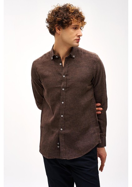 Kahve Dynamic Fit Düğmeli Yaka Düz Uzun Kollu Cepsiz %100 Keten Gömlek fiyatları