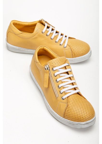 Kadın Sarı Hakiki Deri Delikli Spor Ayakkabı