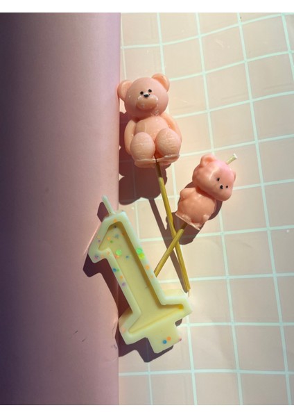 Pembe Ayıcık Figürlü 1 Yaş Pasta Mumu Seti – Bebek Doğum Günü Mum Süsü modelleri