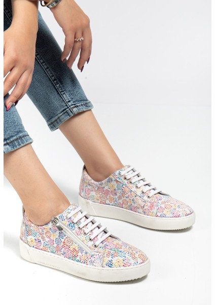 Kadın Çok Renkli Hakiki Deri Yandan Fermuarlı Bağcıklı Spor Ayakkabı fırsatları