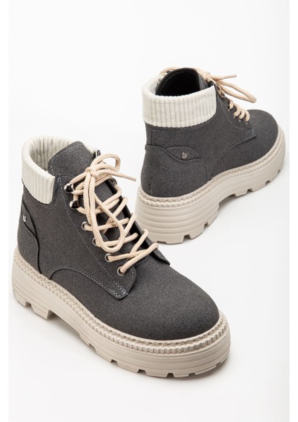 Kadın Gri Süet Bağcıklı Kaymaz Taban Bot fiyatları