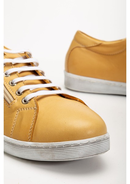 Kadın Sarı Hakiki Deri Yandan Fermuarlı Bağcıklı Spor Ayakkabı modelleri