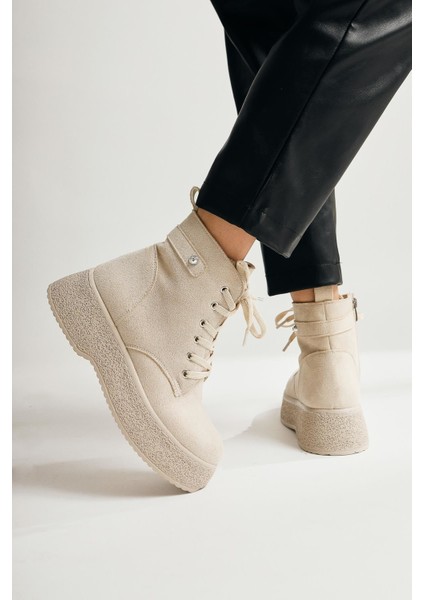 Kadın Postal Bot Bağcıklı Yandan Fermuarlı Bej Termo Kaymaz Taban modelleri