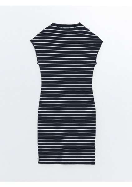 Yeni Sezon Dik Yaka Çizgili Elbise indirimleri