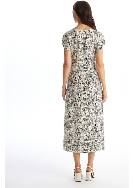 Yeni Sezon Bisiklet Yaka Desenli Elbise fırsatları