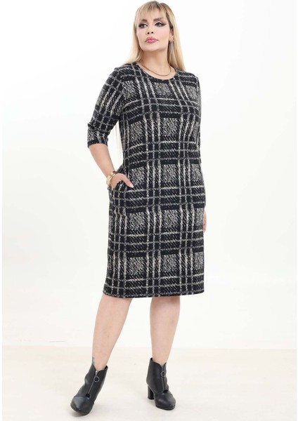Çift Cepli Desenli Esnek Kışlık Büyük Beden Midi Elbise 17D-2746
